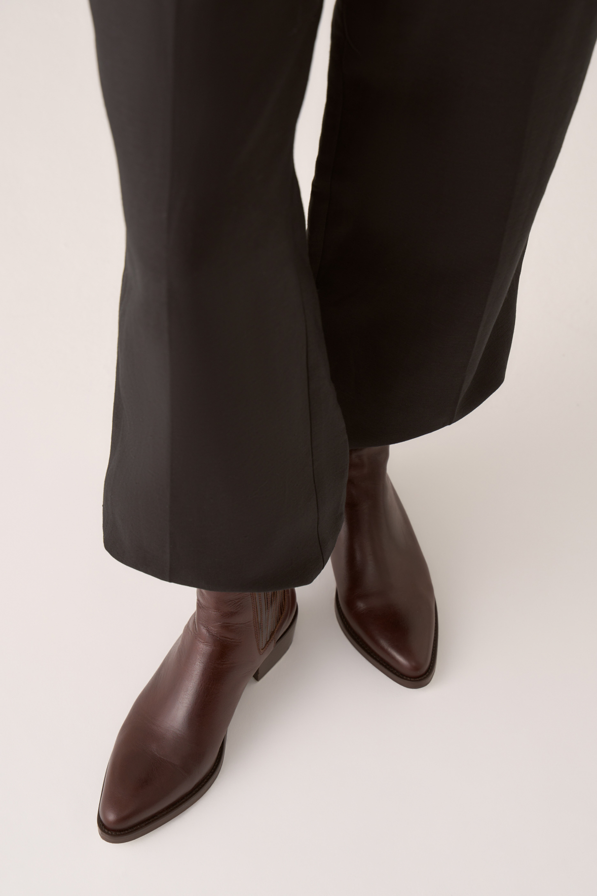 Ботинки на низком каблуке Bobbies Georgia