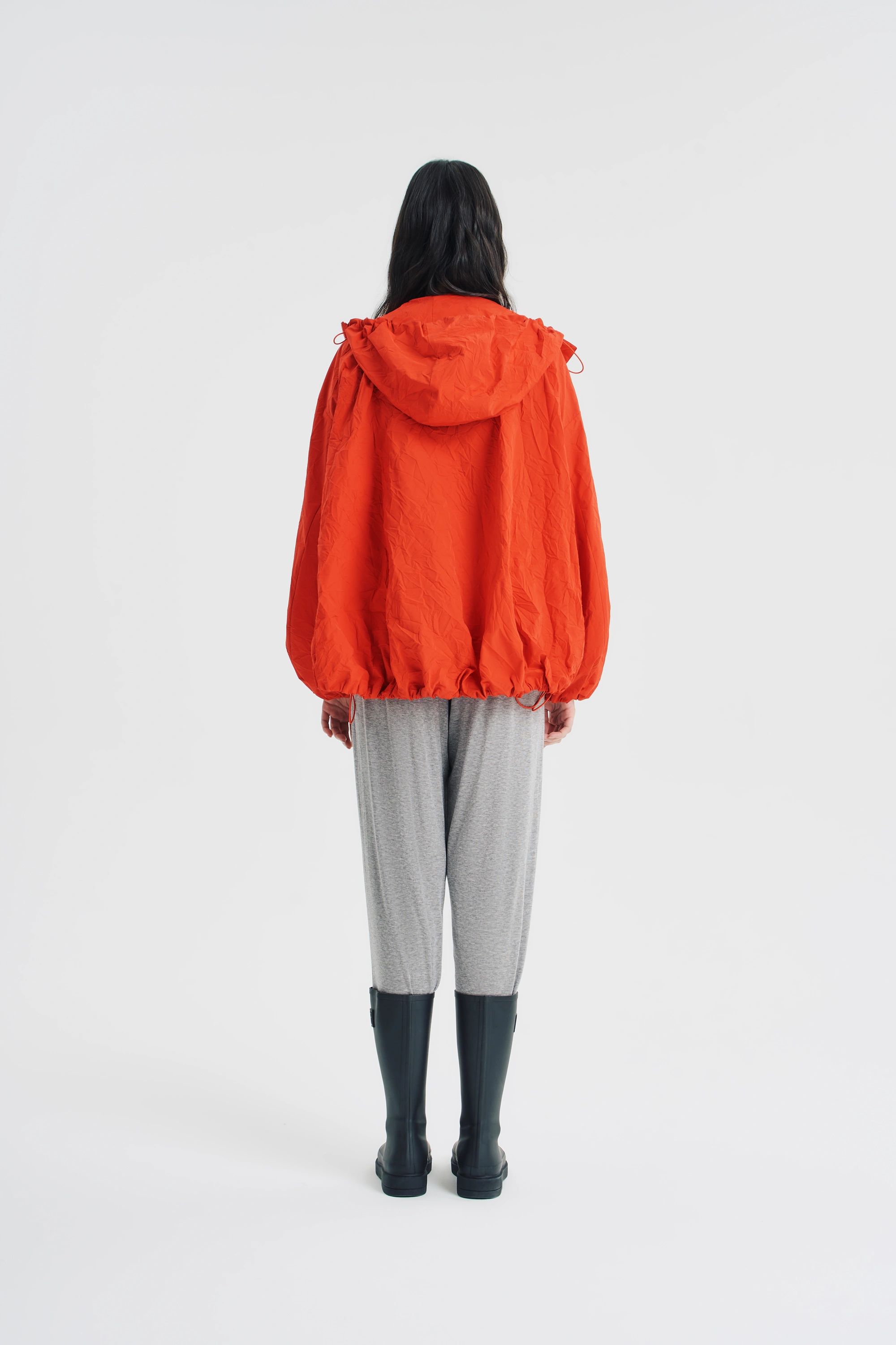 Куртка из жатой плащёвки