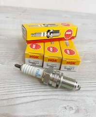 Свеча зажигания NGK DPR8EA-9 для Honda VT600 Shadow, XL600V Transalp