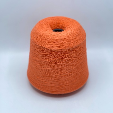 Filati Vinezia, Angora 30, 1500м. 70% Меринос, 30% Ангора, Оранжевый, 37607