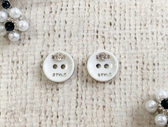 Пуговицы блузочные, d 1 см, 2 прокола