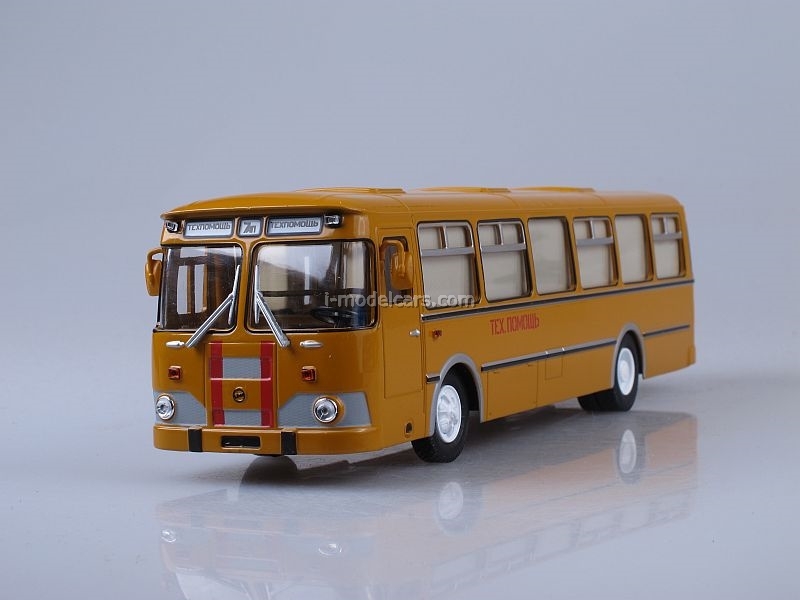MODEL CARS Ikarus-280.64 planetary doors yellow Soviet Bus 1:43