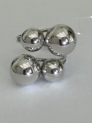 Шары 2+2 (кольцо из серебра)