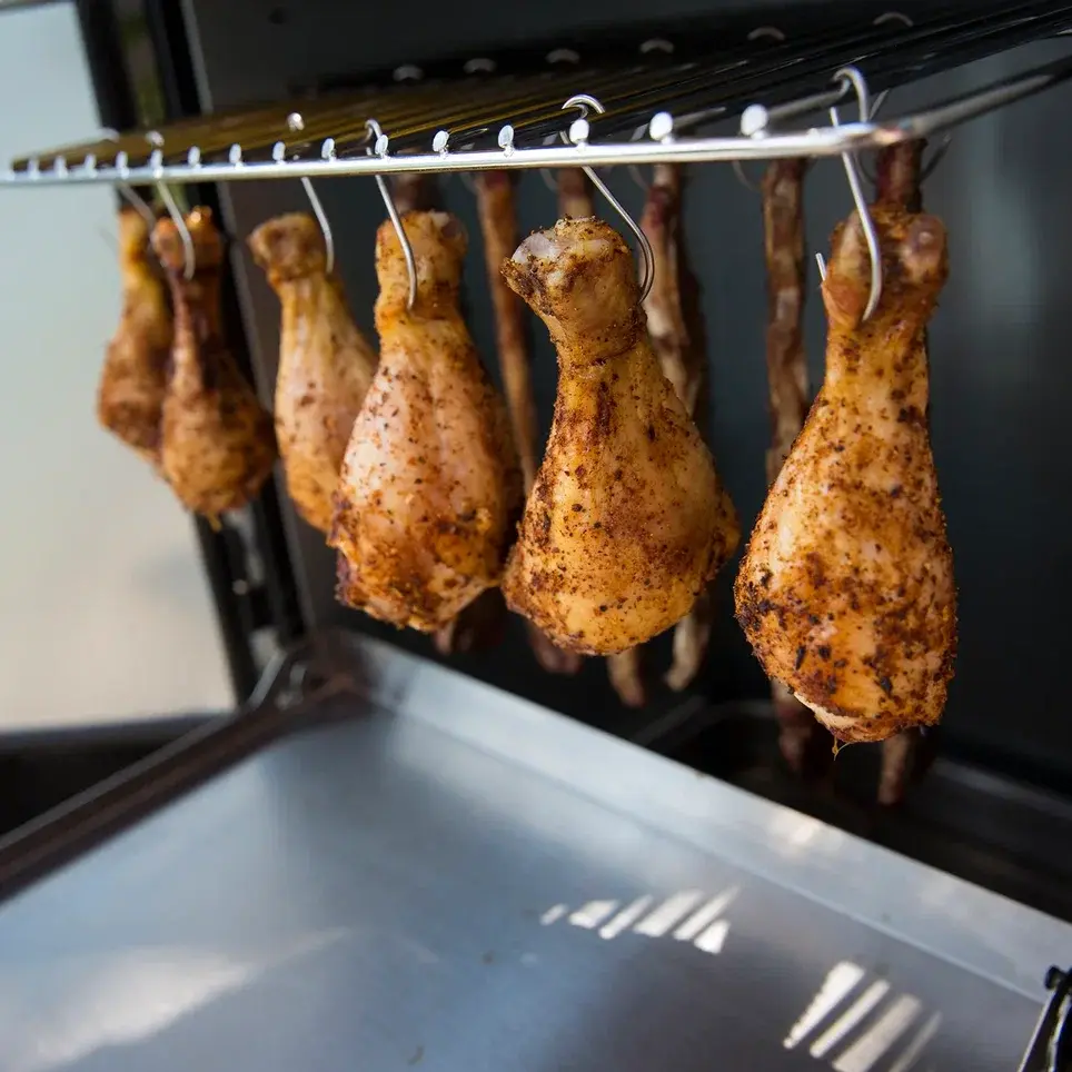 Коптильня угольная вертикальная Broil King VERTICAL CHARCOAL SMOKER