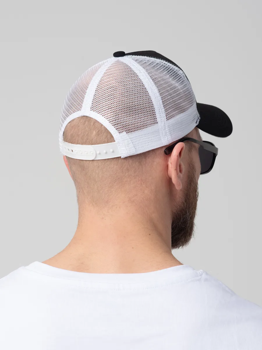 Бейсболка снепбек летняя с сеткой