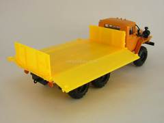 Ural-5557 agricultural truck orange-yellow Elecon 1:43