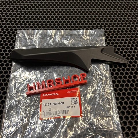 Honda Накладка стекла VFR 1200 F FD левая 64167-MGE-000