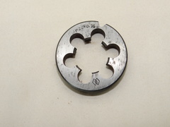 Плашка М22х0,75 d=45мм