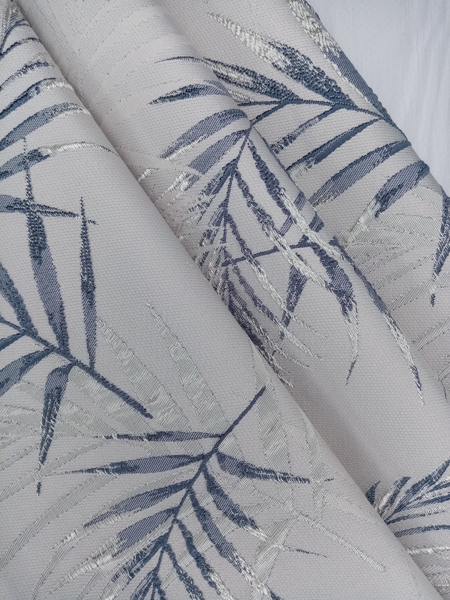 Ткань для портьер жаккардовая пальмовые листья