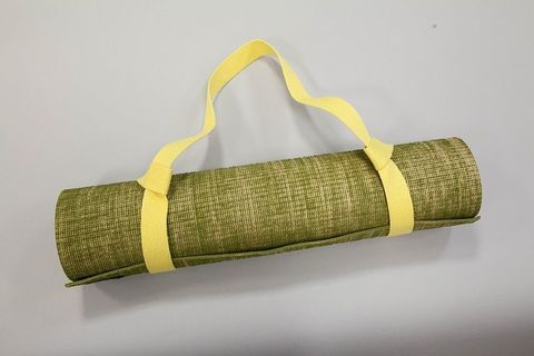 Купить комплект из ковриков для йоги и спортивных ковриков в интернет-магазине Недорогие коврики ПВХ для тренировок