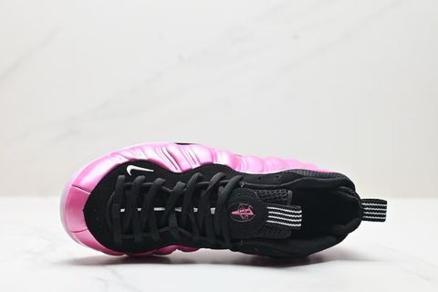 Nike Air Foamposite One 'Pearlized Pink' 