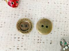 Пуговицы, d 1,5 см, 2 прокола