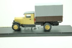 ZIS-5 with awning beige 1:43 Miniclassic