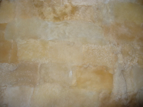 Жилет на овчине. Скидка за дефект