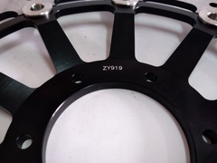 Диск тормозной передний черный на Honda VFR V-TEC / ABS , CBR RR  , XLV VARADERO ,GL GOLD WING