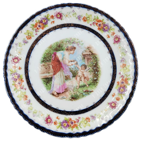 Антикварная фарфоровая тарелка с аллегорическим сюжетом. Вена. Конец XIX в.