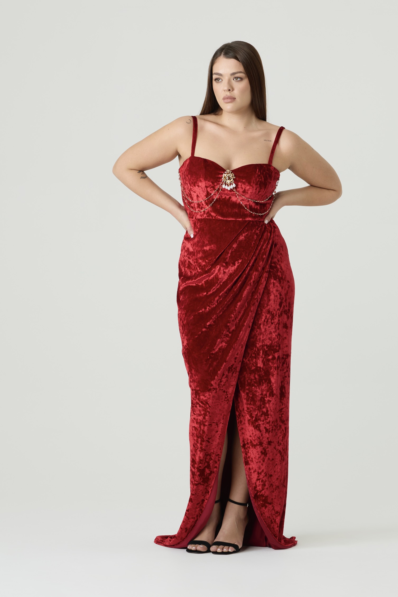 Платье из бархата макси с разрезом, красный