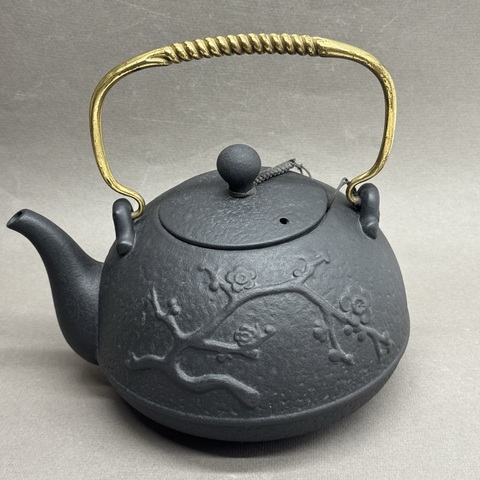 Чайник для кипятка, глина темная с цветком, 1,3л