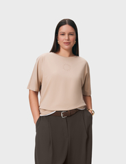 Футболка LALIS