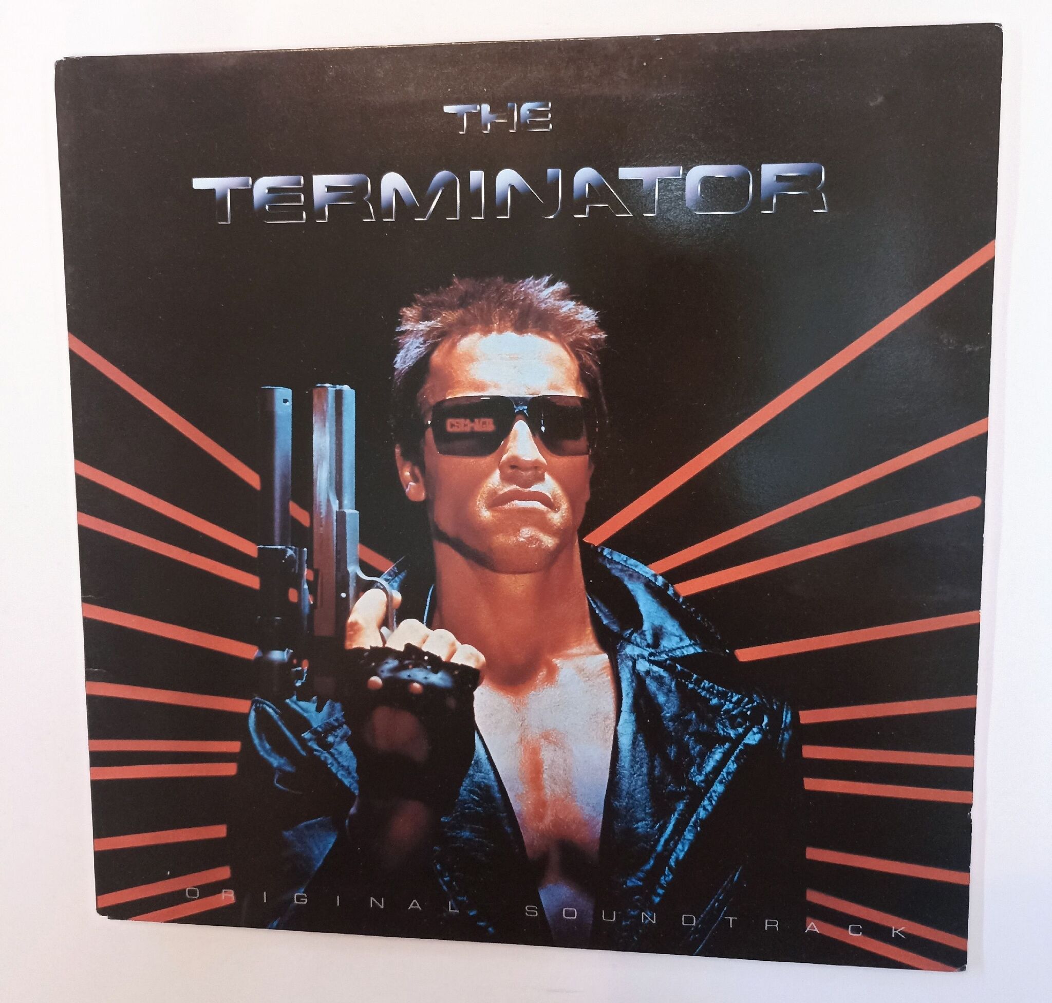 Песня терминатор. Terminator OST 1984. Терминатор фильм 1984 обложка. Brad Fiedel Terminator 1984. Hasta la Vista Baby Терминатор.