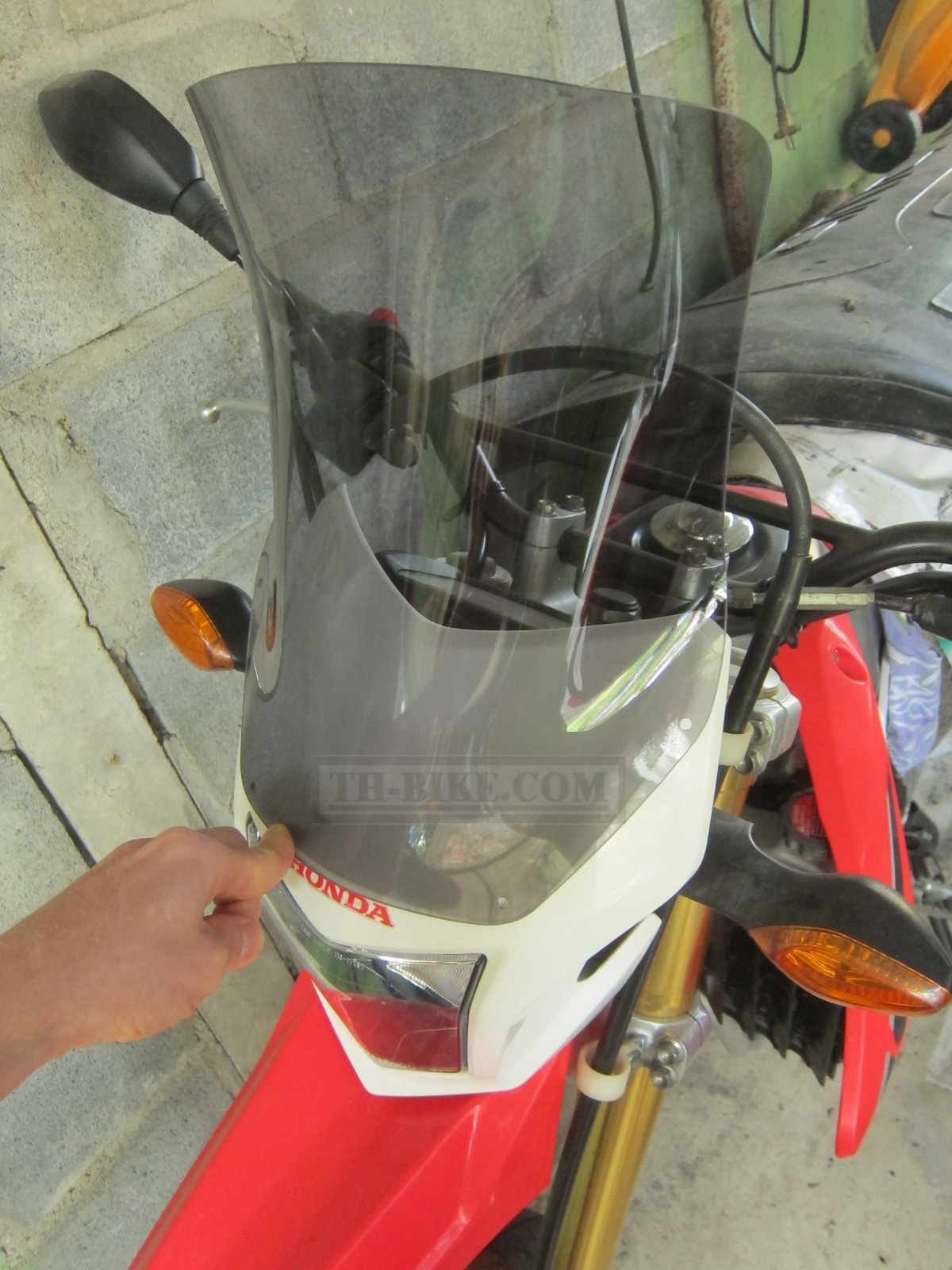 thumbnail interactive-video image 1 of Clear Windscreen For Honda CRF300L / 250L (2012-2024) - 48cm By EQUIPMENT4MOTORCYCLE 1 of 4