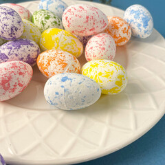 Яйца пасхальные, Пасхальный декор, мраморный окрас, разноцветные из пенопласта, 2*3 см, 22-24 шт.