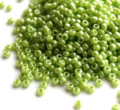 RR-0439 Opaque Chartreuse Luster