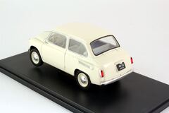 ZAZ-965A Zaporozhets white 1:24 Legendary Soviet cars Hachette #17