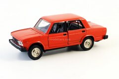 VAZ-2105 Lada red with black bottom 1:43 Agat Mossar Tantal