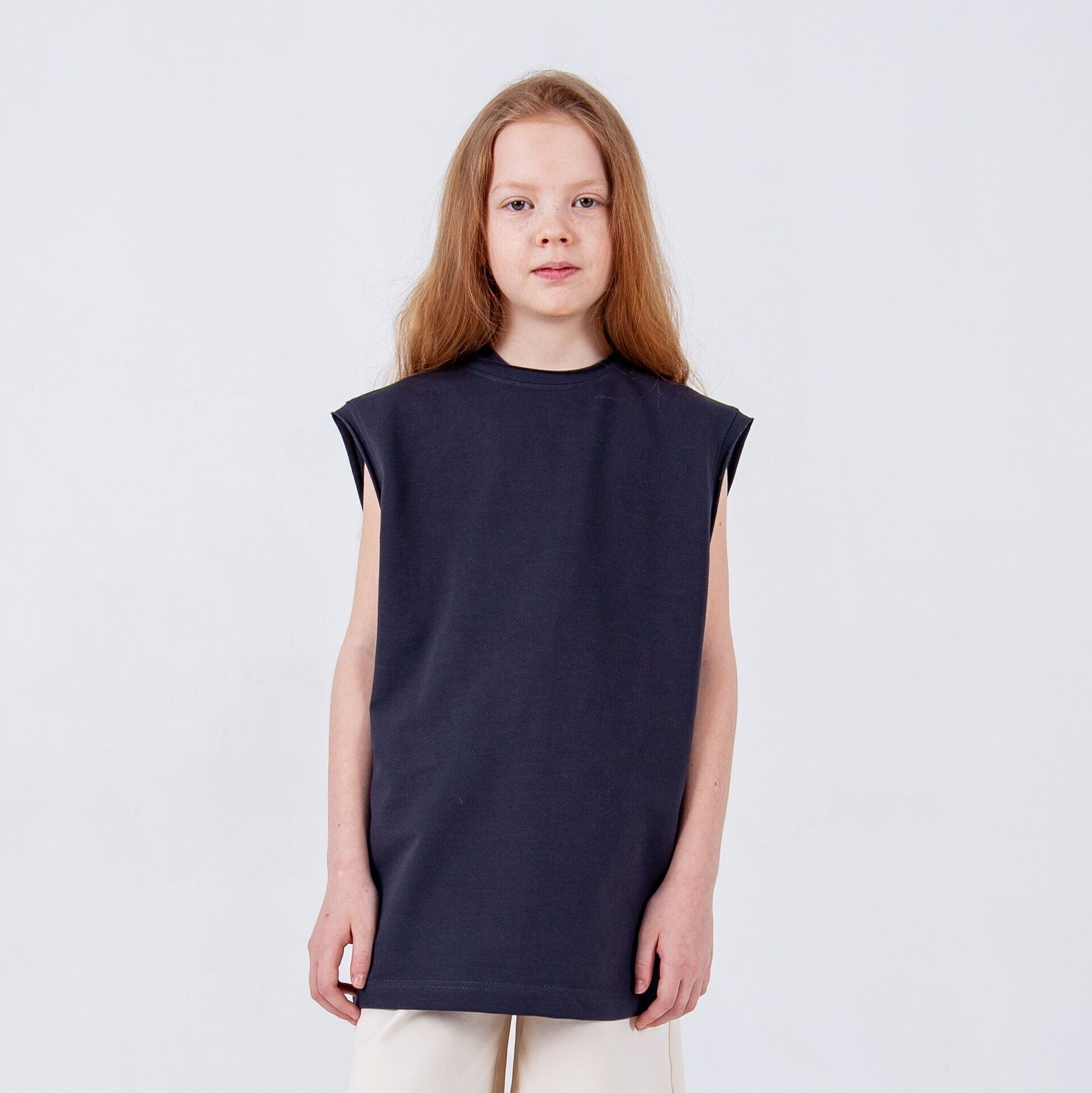 Sleeveless T-shirt for teens - GRAPHITE