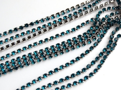 Стразовая цепочка 2 мм бирюза прозрачный, родий