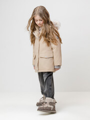 куртка  для девочки  ВК 38112/4 ГР