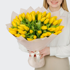 Букет из тюльпанов