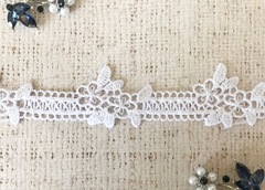 Кружево плетеное, ш. 3 см.