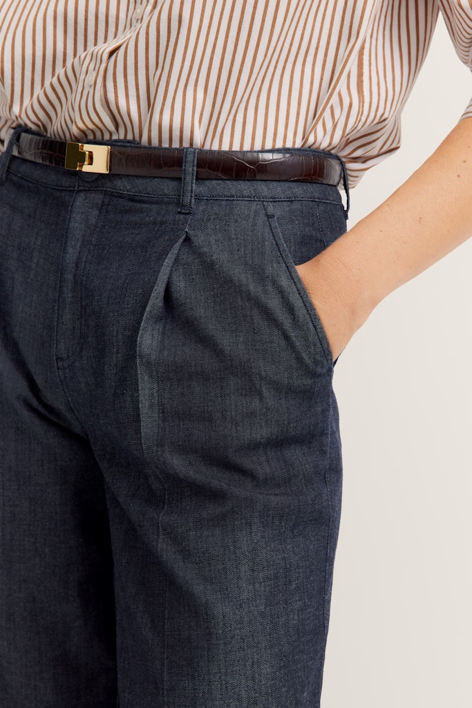 BUGATTI Джинсы - чиносы тонкие