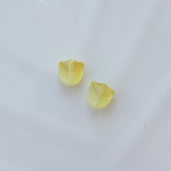 Подвеска Цветок тюльпан, акрил, жёлтый 9*9 мм, Ф025