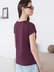 Нарядная футболка с блестящим принтом  D49.135 (131518)