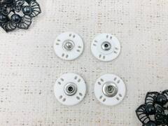 Кнопка пришивная пластик, d 2,1 см