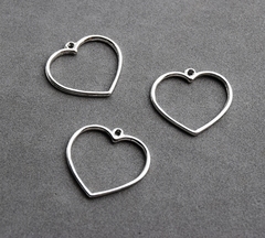 Коннектор сердечко с петелькой 22*22 мм, покрытие родий