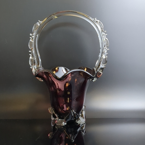 Ваза конфетница в виде корзинки винтажая, цветное гутное стекло, 24 см, СССР 1970-1990 гг