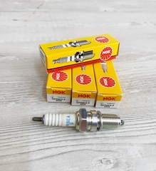 Свеча зажигания NGK DPR8EA-9 для Honda VT600 Shadow, XL600V Transalp