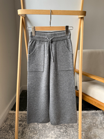 Новые брюки Roberto Moretti из шерсти с кашемиром, 122