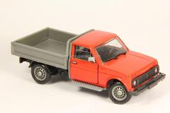VAZ-2302 FVK Bison swivel wheels red (without awning) Agat Mossar Tantal 1:43