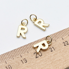 Подвеска Буква R, цвет золото, размер 12*6,5 мм, цена за 1 шт