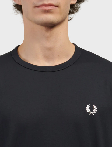 Футболка FRED PERRY Ringer T-Shirt