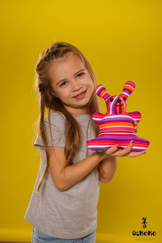 Мягкая игрушка-подушка Gekoko «Розовая Полосатая Зая» 1