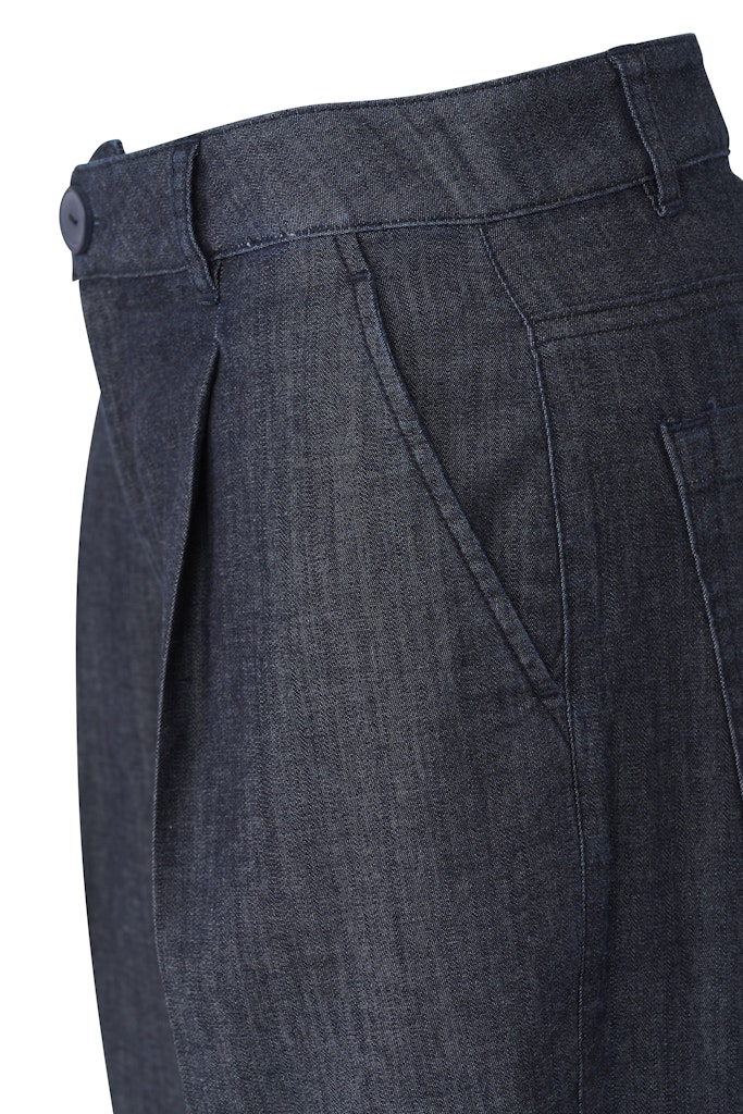 BUGATTI Джинсы - чиносы тонкие