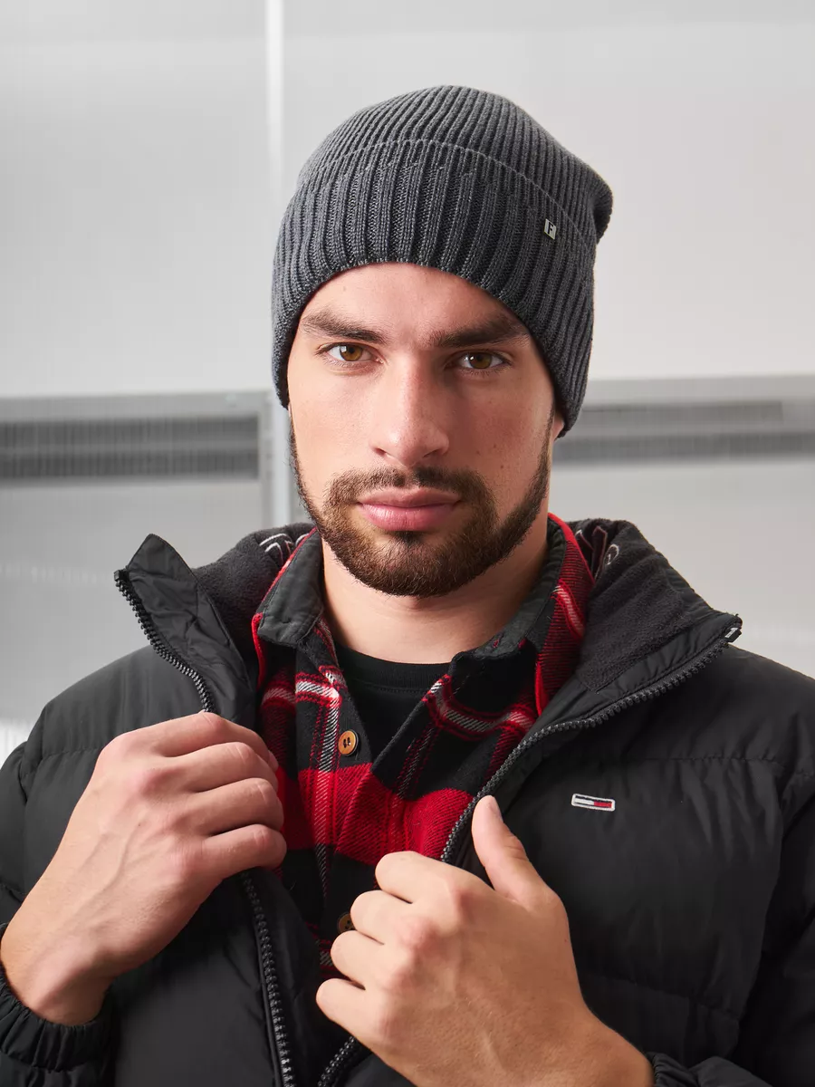 Шапка бини зимняя весенняя с флисом