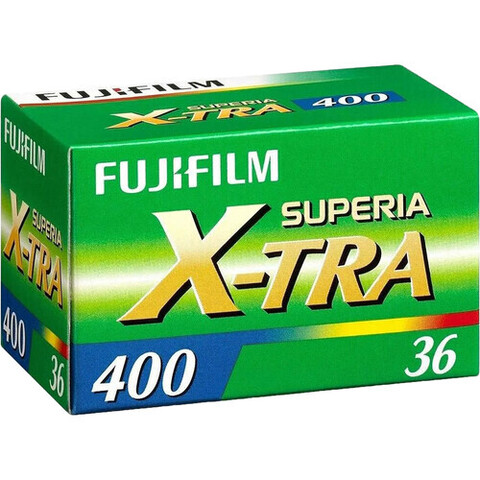 Фотопленка Fujifilm Fujicolor Superia X-TRA 400 Color Negative цветная негативная (35мм, 36 кадров)
