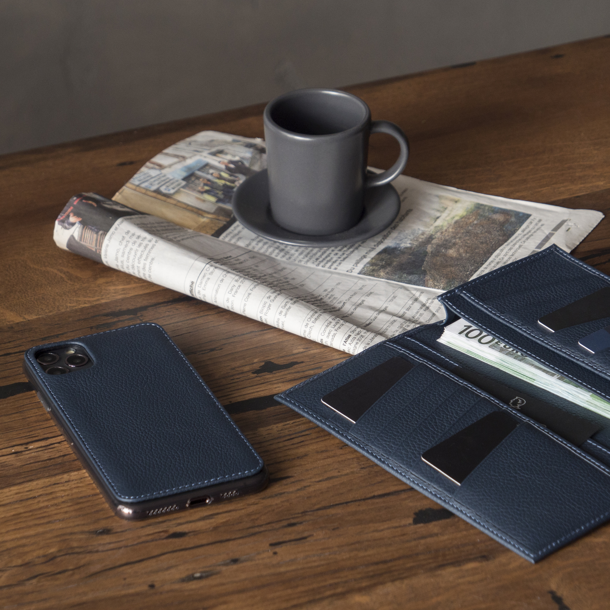 Чехол-накладка для iPhone 11 Pro Max из кожи теленка синего цвета